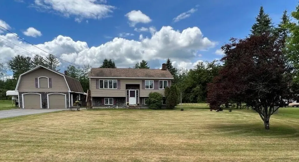 241 Waterville Road Norridgewock ME 04957