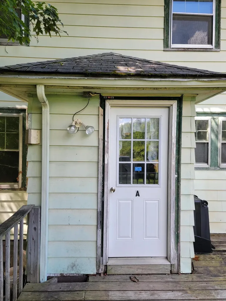 109 Commercial Street Hartland ME 04943
