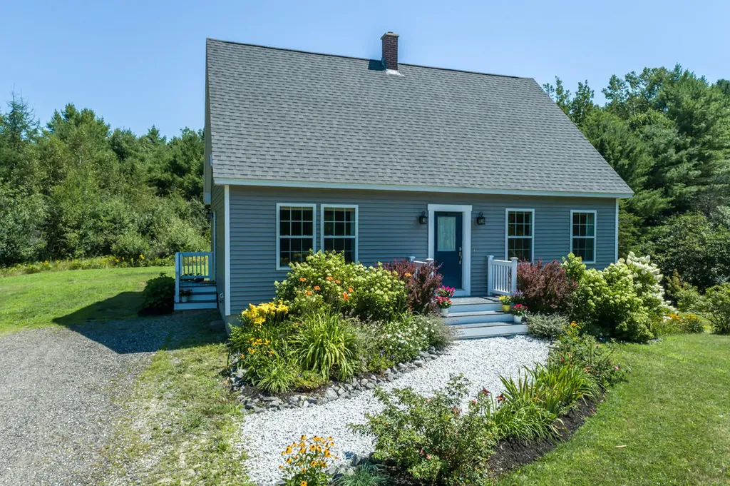 423 Hodsdon Road Pownal ME 04069