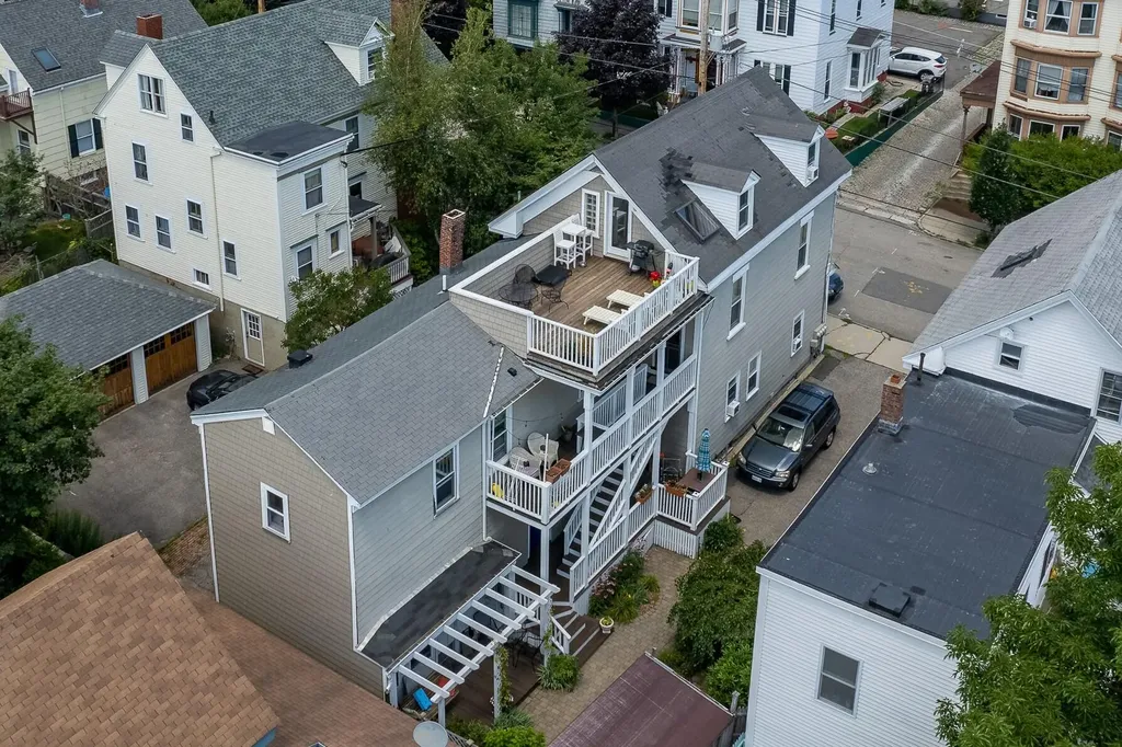 44 St. Lawrence Street Portland ME 04101