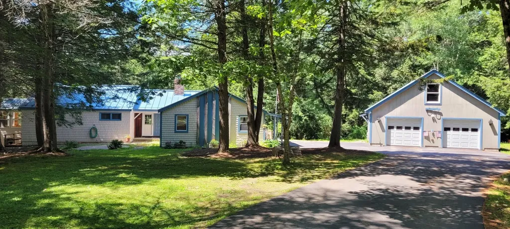 6 Montsweag Valley Road Wiscasset ME 04578