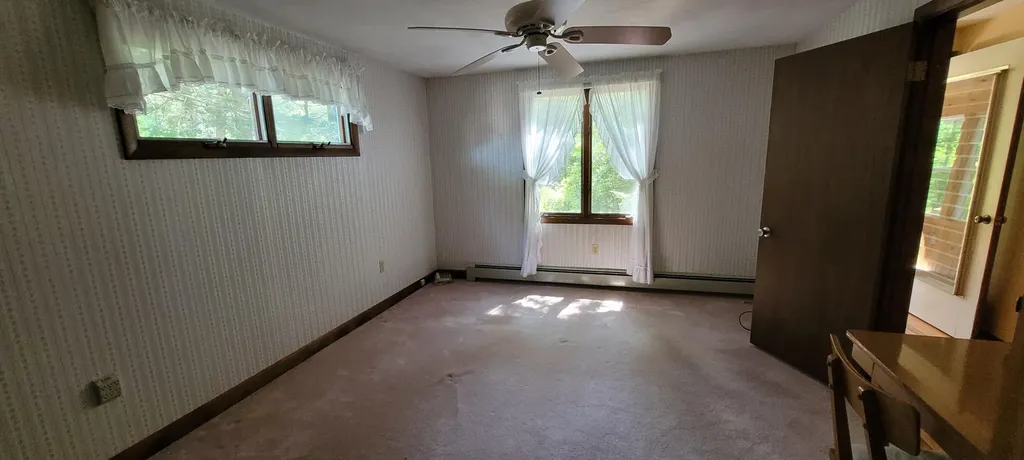 6 Montsweag Valley Road Wiscasset ME 04578
