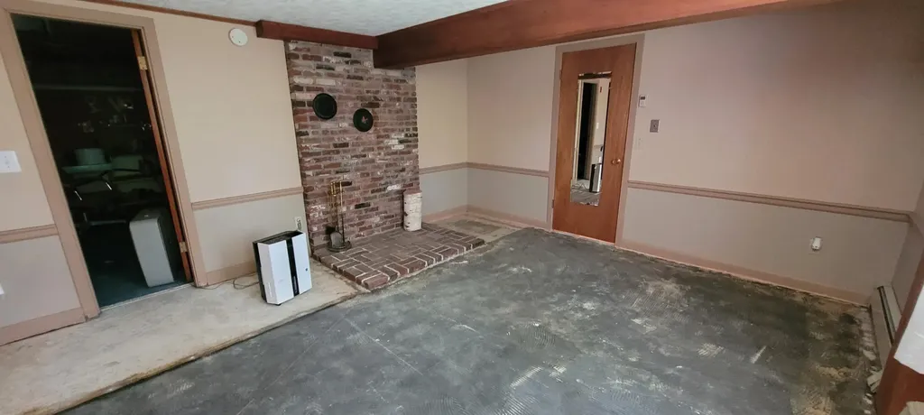 6 Montsweag Valley Road Wiscasset ME 04578