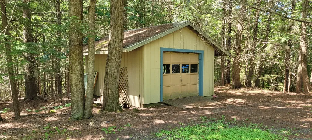 6 Montsweag Valley Road Wiscasset ME 04578