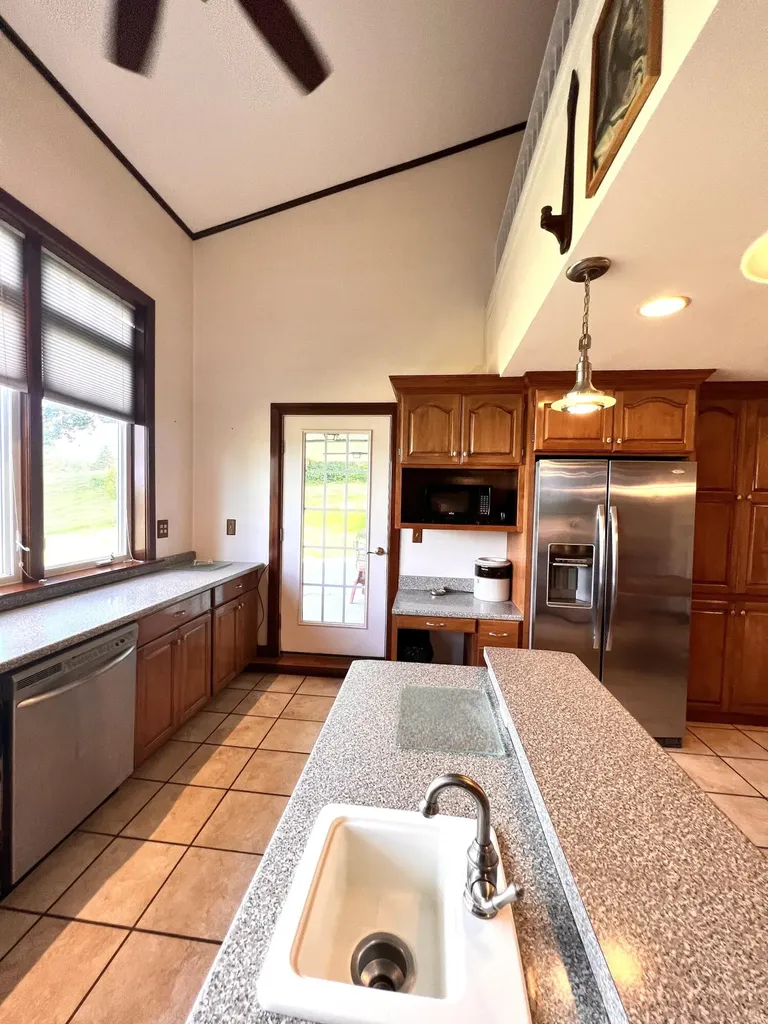 16 Nicholas Lane Dover-foxcroft ME 04426