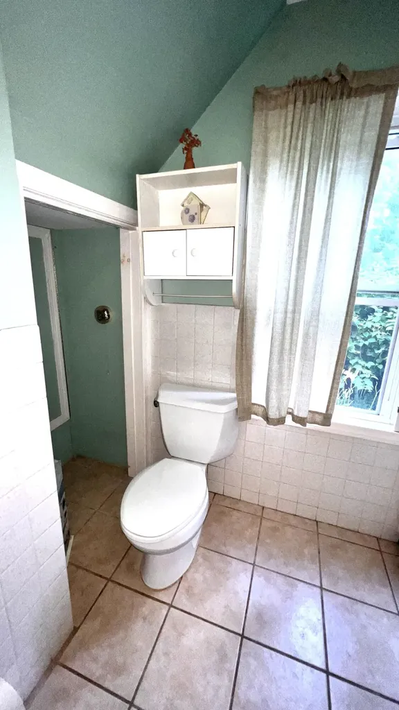 16 Nicholas Lane Dover-foxcroft ME 04426