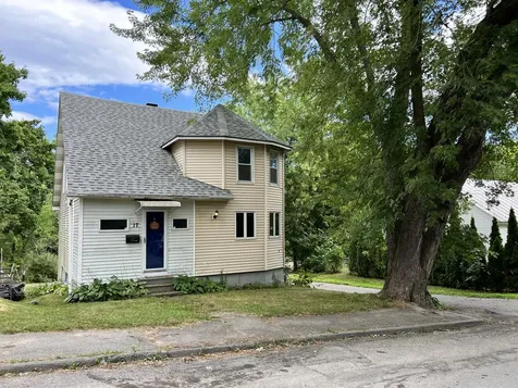 17 Messalonskee Avenue Waterville ME 04901