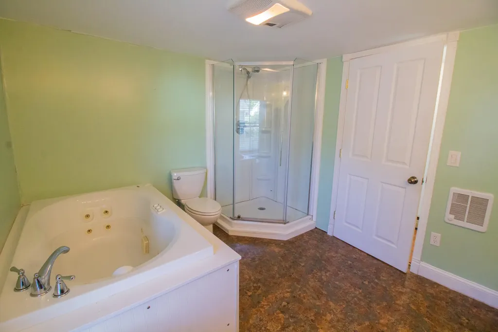 367 Essex Street Bangor ME 04401