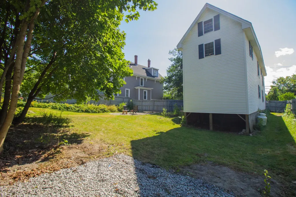 367 Essex Street Bangor ME 04401