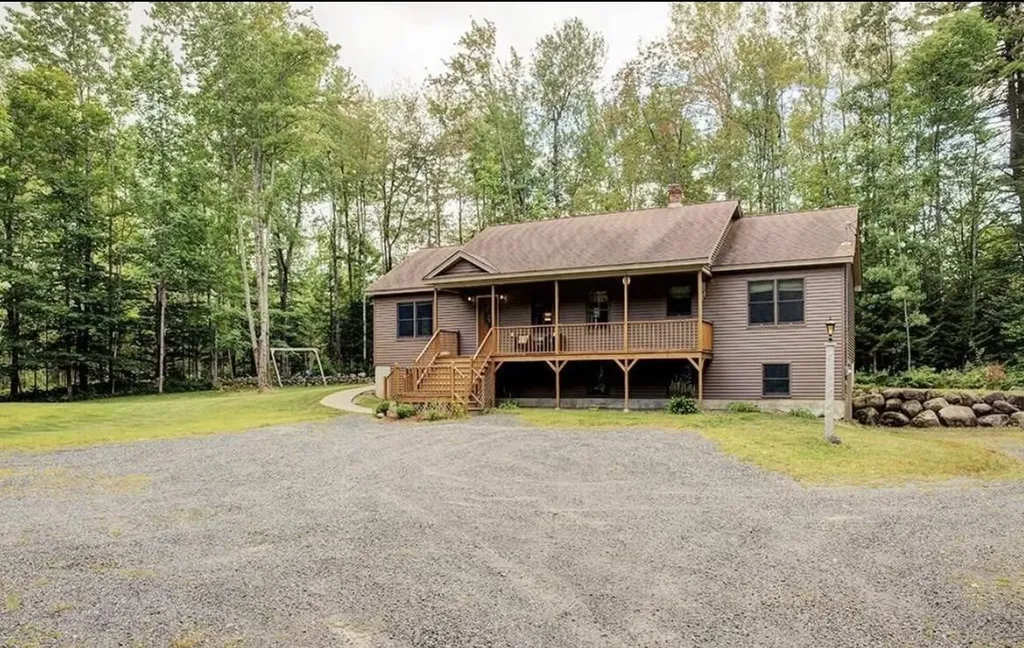 142 Hussey Hill Road Oakland ME 04963