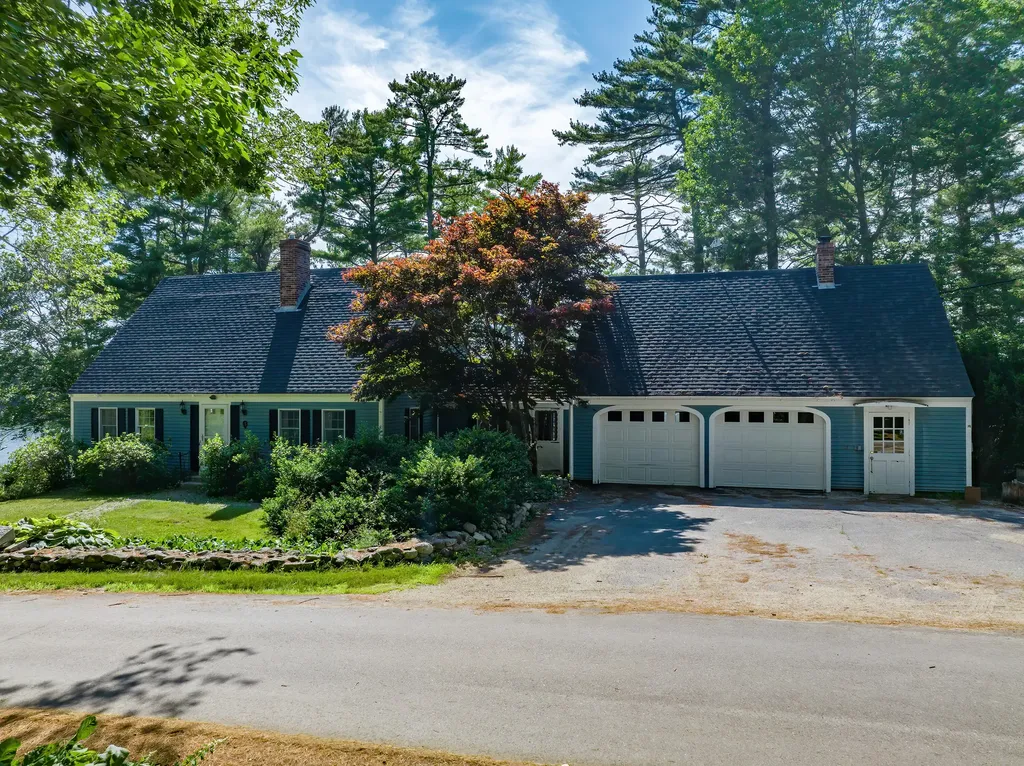 15 Shipyard Point Road Franklin ME 04634