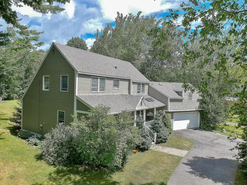 9 Huse Street Rockport ME 04856