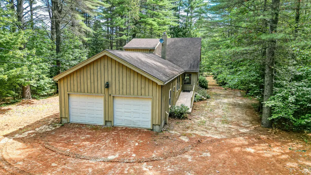 75 Pine Shore Drive Hartford ME 04220