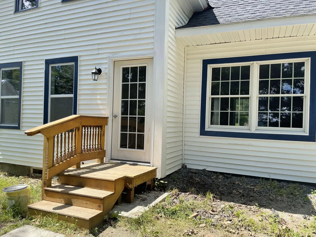 53 Heath Street Oakland ME 04963