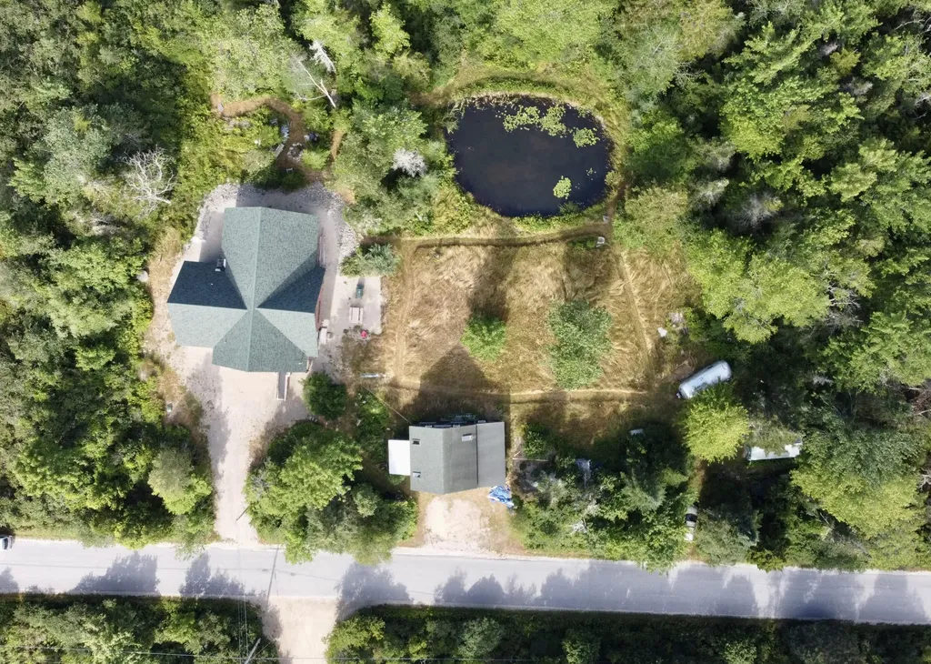 627 Naskeag Road Brooklin ME 04616