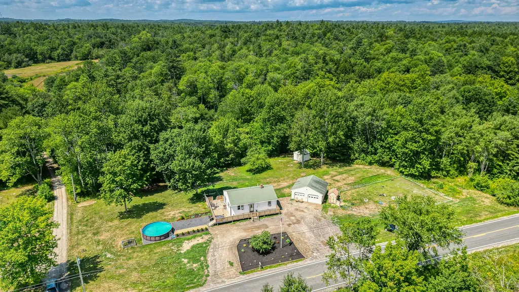 656 White Road Bowdoinham ME 04008