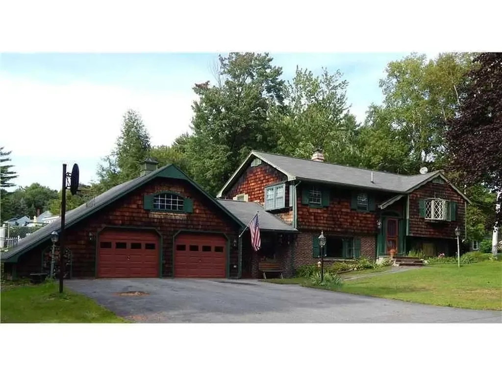 40 Elm Street Jay ME 04239