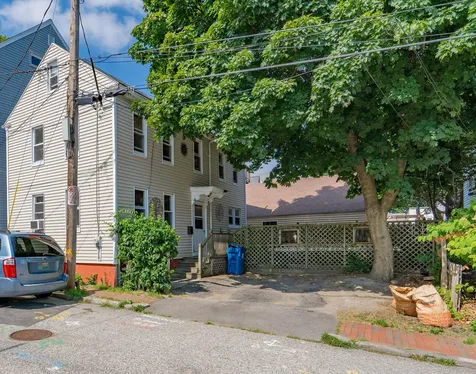 25 Briggs Street Portland ME 04102