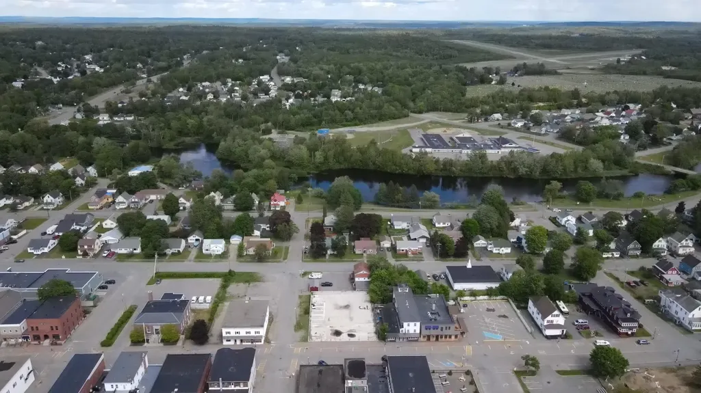75 Penobscot Avenue Millinocket ME 04462
