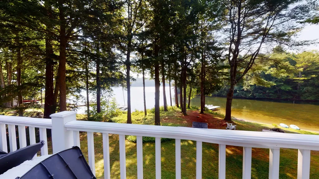 65 Chipmunk Lane Monmouth ME 04259