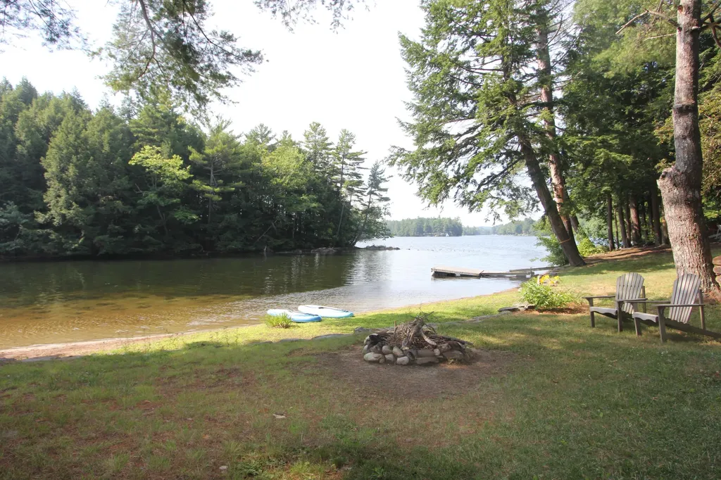 65 Chipmunk Lane Monmouth ME 04259