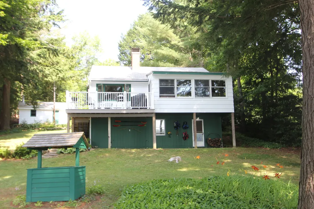 65 Chipmunk Lane Monmouth ME 04259