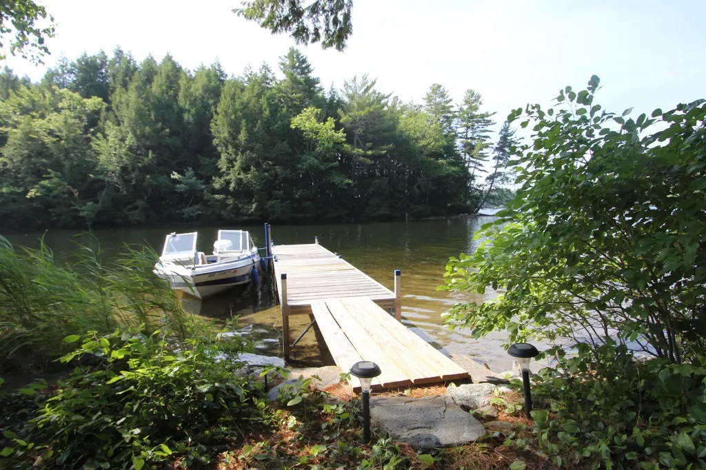 65 Chipmunk Lane Monmouth ME 04259