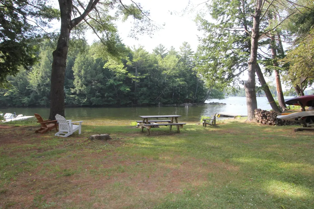 65 Chipmunk Lane Monmouth ME 04259