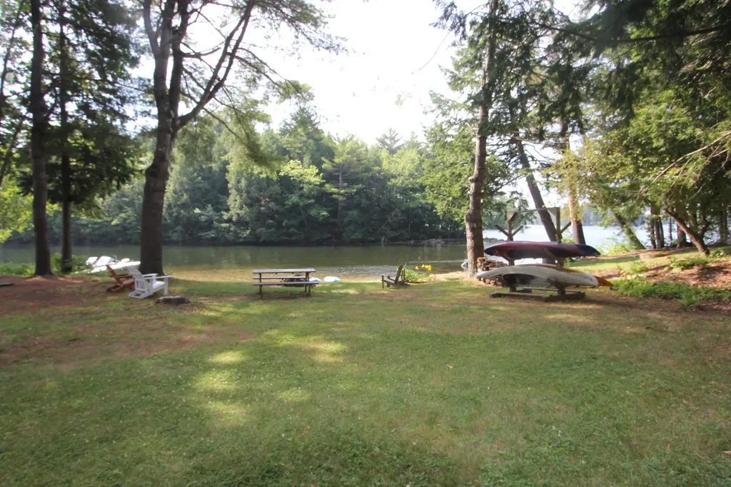 65 Chipmunk Lane Monmouth ME 04259