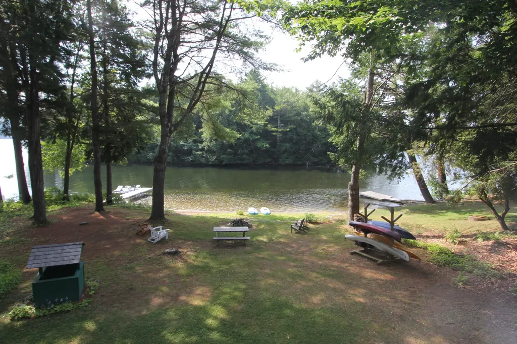65 Chipmunk Lane Monmouth ME 04259