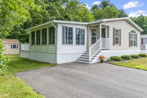 91 Anna Robert Circle Wells ME 04090