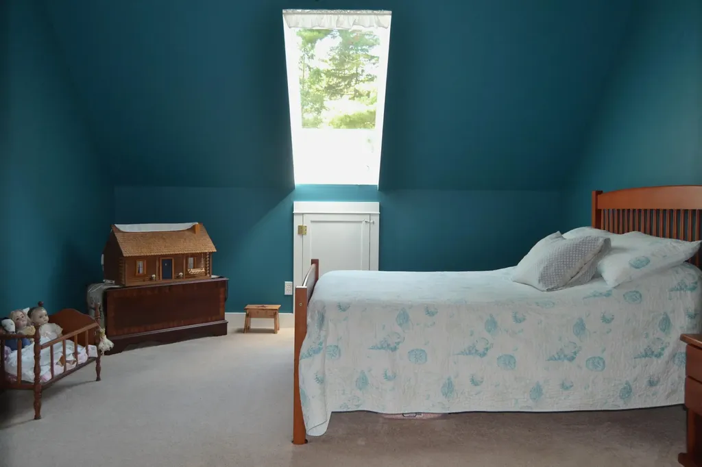 23 Harry Carter Lane Blue Hill ME 04614