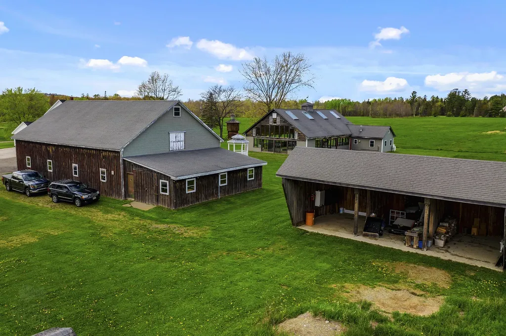 129 Hudson Road Bangor ME 04401