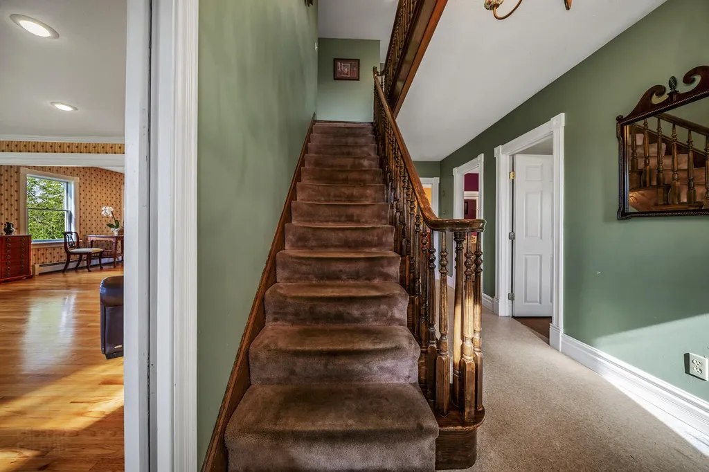 129 Hudson Road Bangor ME 04401