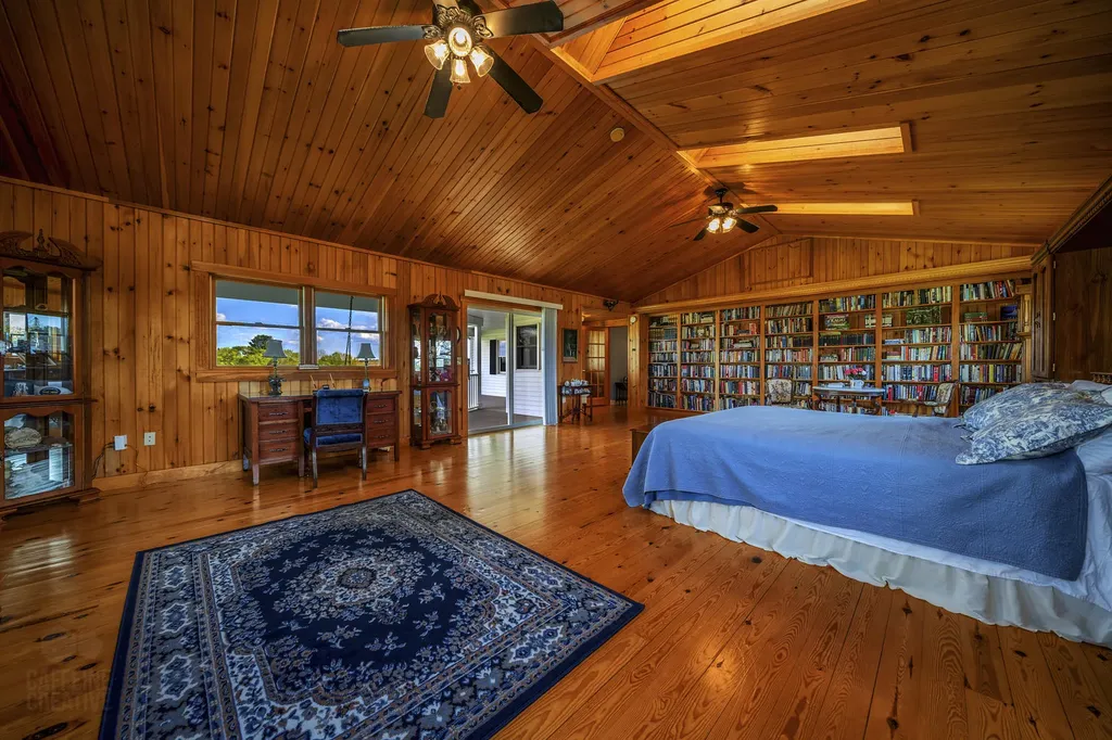 129 Hudson Road Bangor ME 04401