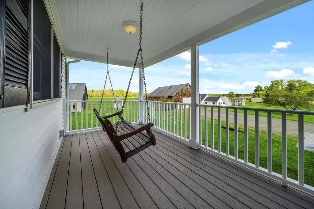 129 Hudson Road Bangor ME 04401