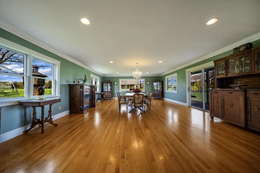 129 Hudson Road Bangor ME 04401