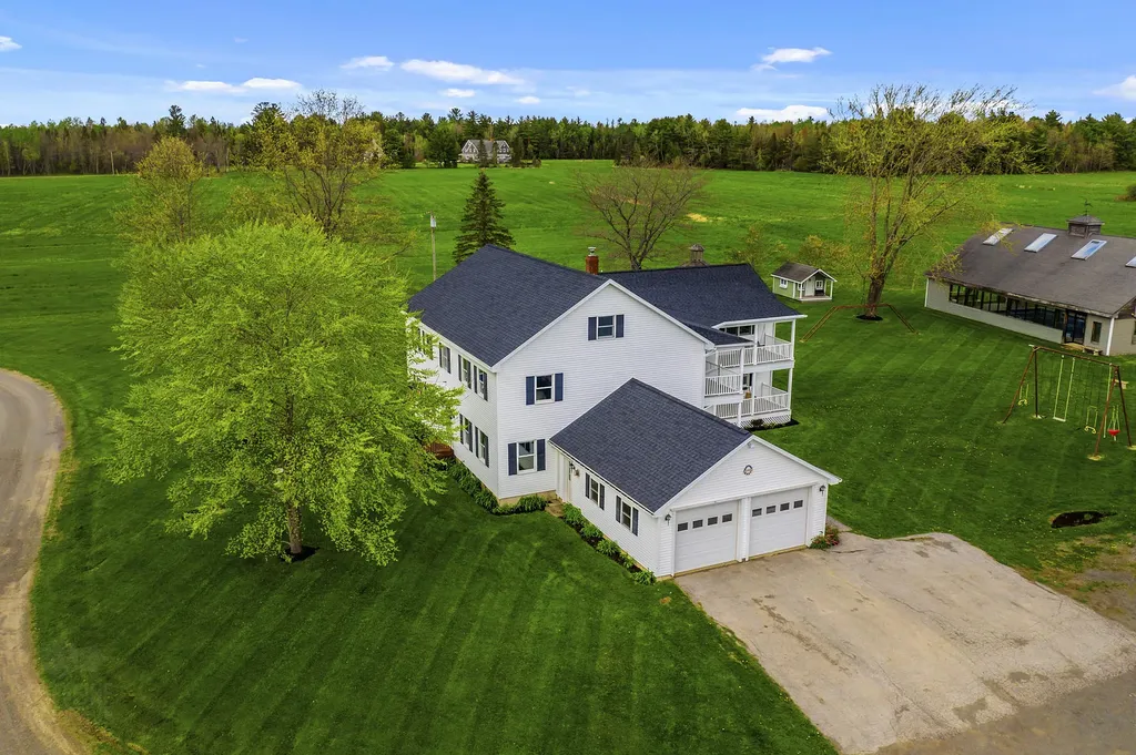 129 Hudson Road Bangor ME 04401