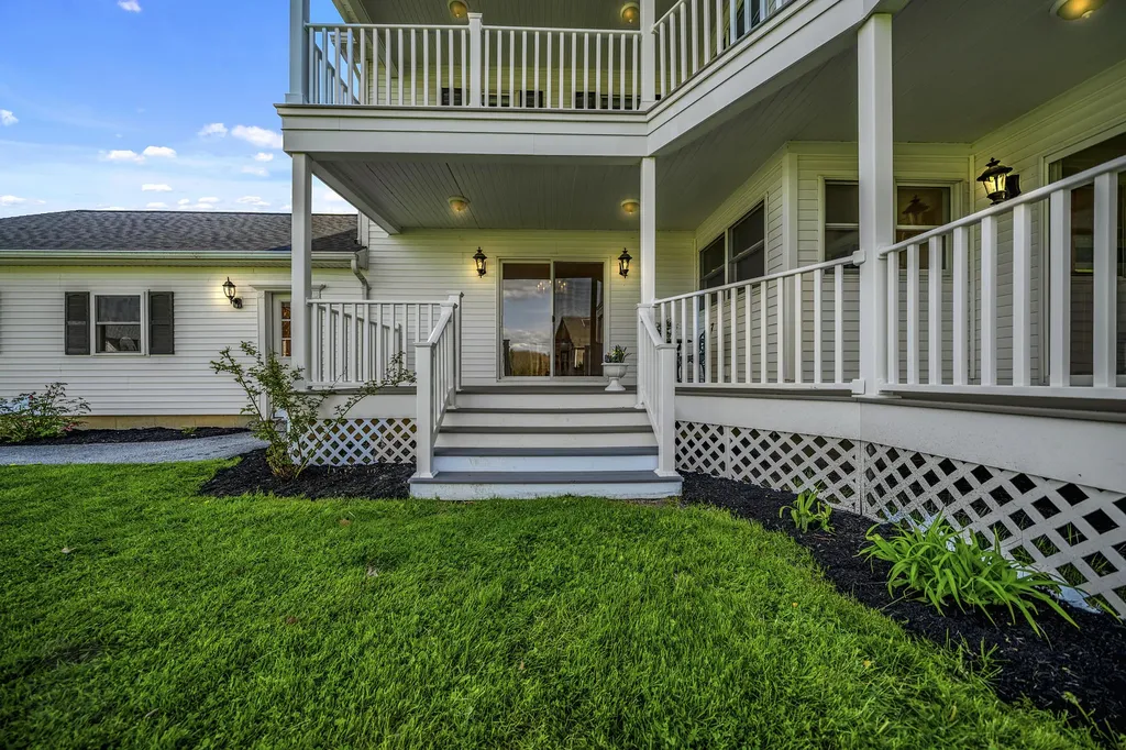 129 Hudson Road Bangor ME 04401