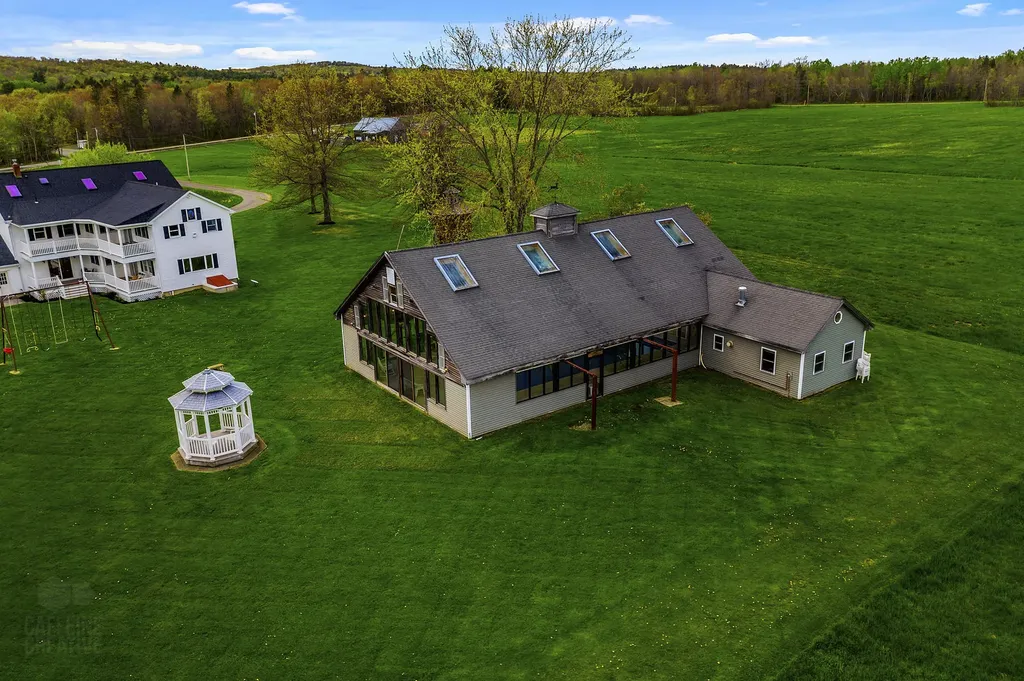 129 Hudson Road Bangor ME 04401