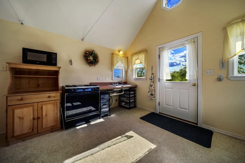 129 Hudson Road Bangor ME 04401