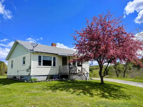 313 Mt Vernon Road Augusta ME 04330