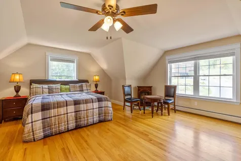 13 Cleaves Farm Road Falmouth ME 04105