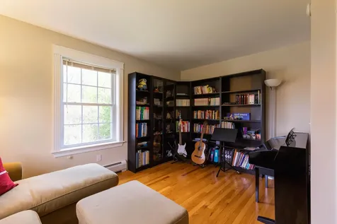13 Cleaves Farm Road Falmouth ME 04105