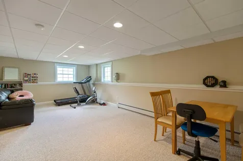 13 Cleaves Farm Road Falmouth ME 04105