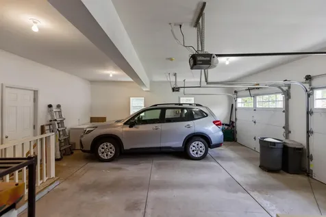 13 Cleaves Farm Road Falmouth ME 04105