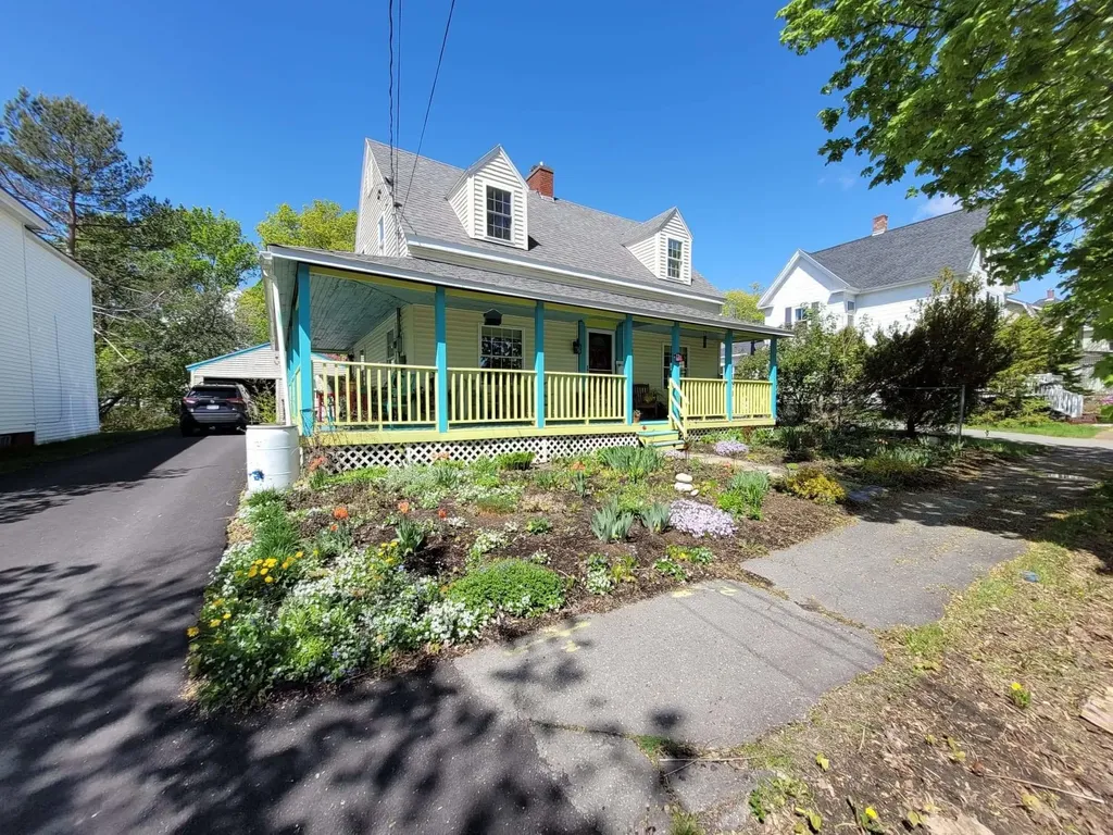 128 Fern Street Bangor ME 04401