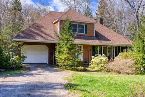 104 Meadow Cove Road Boothbay ME 04544