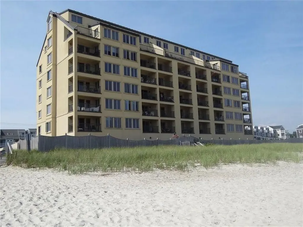 191 E East Grand Avenue Old Orchard Beach ME 04064