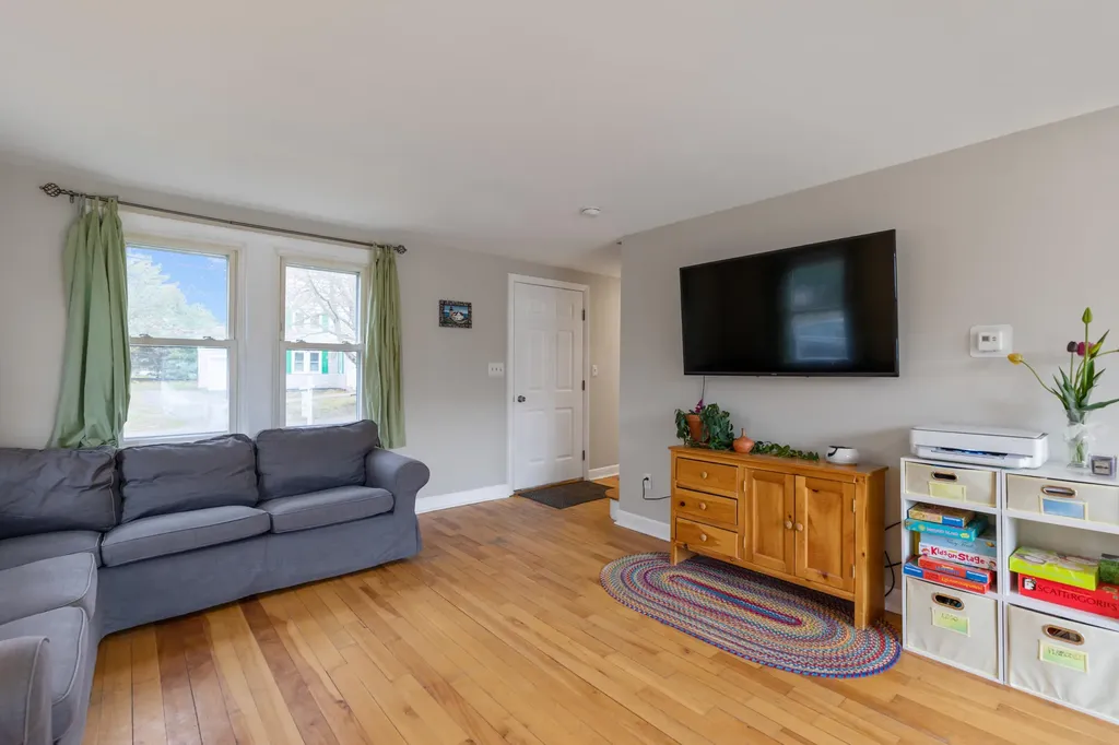 177 Columbia Avenue Brunswick ME 04011